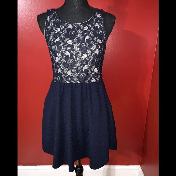 Rewind Junior’s Top Lace Party Dress - Picture 1 of 4